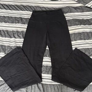 2 Offline by Aerie Black High-Waisted Flare Pants
